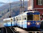 SSIF / FART - Schnellzug von Locarno nach Domodossola mit dem Triebwagen ABe 8/8 23 und den Personenwagen 2 Kl.