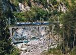 FART/SSIF: Zug nach Domodossola mit ABDe 4/4 18 (1924) auf einer der vielen Brücken im Centovalli.