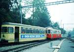 Forchbahn Zürich - Esslingen__Depot auf der Forch. Hier nochmals Bw 165 der OEG (später FB B4 Nr. 121 der Fb) Rastatt Bj.1957 noch in den Original OEG-Farben, am Haken von BDe 4/4 Nr.9 von 1948.__15-09-1974