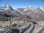 Der Bahnhof Gornergrat und das Matterhorn.