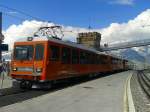 Bhe 4/8 3053 + Bhe 4/6 3083 als R 233 (Zermatt - Gornergrat) am 22.7.2015 im Bahnhof Gornergrat.