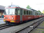 BD - Gelenktriebwagen BDe 8/8  4 + BDe 4/4 6 im Bahnhof am warten auf Fahrgste am 10.05.20007