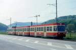 WB Regionalzug 29 von Waldenburg nach Liestal am 09.05.1993 bei Bad Bubendorf mit Steuerwagen voraus Bt 120 - Bt 118 - Triebwagen BDe 4/4 13.