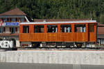 Jungfraubahn/JB.
Der historische JB  Ambassador -Salongwagen B2 17 (1912) war am 9. September 2020 vor dem Bahnhof Interlaken-Ost aufgestellt.
Foto: Walter Ruetsch