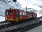 BDhe 2/4 Pendel 210 beim rangieren in Kleine Scheidegg, 15.03.2011.