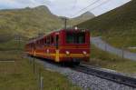 Am 13.8.11 fhrt ein Zug der JB, bestehend aus dem Bt 33 und dem BDhe 2/4 209, von der Kleinen Scheidegg Richtung Jungfraujoch.