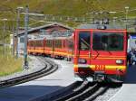 Zahnradtriebwagen Beh 4/8 212 + 213 im Bahnhof von der Kleinen Scheidegg am 06.09.2006