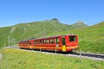 Abschiedsbilder der alten JB BDhe 2/4 im Planeinsatz: BDhe 2/4 Nr. 208 mit Bt 
32 zwischen Kleine Scheidegg und Eigergletscher, 18.07.2016.