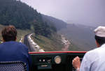 Als die Ferrovia Monte Generoso noch mit Diesel fuhr: Auf der Fahrt im Vorstellwagen des Bhm 1/2 5 unterhalb der Endstation, 23.Juli 1970