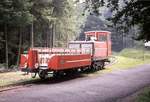 Als die Ferrovia Monte Generoso noch mit Diesel fuhr: Diesellok 2 mit dem offenen Personenwagen MG 2, Bellavista, 23.Juli 1970 