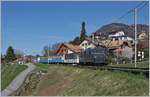 Die MOB GDe 4/4 6002 ist mit einem Extrazug in Richtung Montreux bei Planchamp unterwegs.