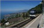 Endstation mit Aussicht: Einige  Vorortszüge  von Montreux enden in Sonzier, einem kleinen  Bahnhof  mit einer grandiosen Aussicht auf den Genfersee und die ihn umgebende Landschaft. 
Im Bild der von Montreux hier wendende MVR ABeh 2/6 7504.

7. Mai 2020