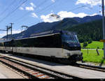 Goldenpass MOB - Lok Ge 4/4  8002 mit Zug im Bahnhof von Rougemont am 04.07.2020
