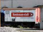 MOB - Gterwagen Gk 501 mit Werbung im Bahnhofsareal von Montreux am 05.04.2008