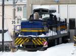 MOB - Diesellok Gm 4/4  2004 vor dem Depot in Chernex am 03.12.2010 .. Bild wurde vom Strasse/Bahnhbergang aus gemacht mit viel Tele ....