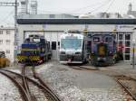 MOB Goldenpass - Disellok Gm 4/4 2003 und Zahnradtriebwagen Beh 2/4  71 und Tm 2/2  V 121 vor den Toren der MOB Goldenpass Werksttte in Chernex am 24.11.2012