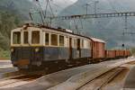 MOB: Güterzug mit dem BDe 4/4 27 (1924) bei einem Zwischenhalt in Montbovon im Mai 1981.
Foto: Walter Ruetsch