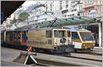 GDe 4/4 und Panoramic Steuerwagen der MOB in Montreux. (14.12.2016)