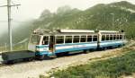 MGN = Montreux - Glion - Roches de Naye - Schmalspur Triebwagen  Beh 4/8 303 Kurz vor dem Endbahnhof auf dem Roches de Naye ..