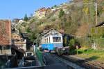 Bhe 2/4 Nr. 204 als Regio 3390 bei Durchfahrt in Montreux-Les Planches , 08.12.2015.

