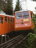 Wagen 28 der Pilatusbahn bei der Talstation (1983)