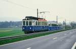 Triebwagen der VBW = Vereinigten Bern-Worb-Bahnen ( Heute RBS )BDe 4/4 35 mit B + Bt unterwegs nach Worb im Mai 1985 .. Bild ab Dia ..