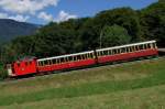 He 2/2 13 am 27.6.12 auf Talfahrt oberhalb von Wilderswil.