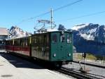 SPB - Lok He 2/2 61 mit Zug in der Bergstation auf der Schynigen Platte am 14.09.2012