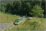 ASD Regionalzug 441 rollt bei Verchiez abgebügelt talwärts.
22. August 2013