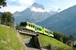 Beh 4/8 92 auf Bergfahrt kurz vor der Station Les Posses; 04.10.2013