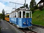 tpc / BVB - 2 ehemalige Zrcher Tram Be 2/2  9 und Xe 4/4 1501 abgestellt in Gryon am 16.10.2013