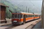 Bt 252 und Be 4/4 152 in Montbovon ist soeben von Bulle eingetroffen und macht hier Anschluss an die MOB. (Archiv 05/77)