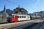 ABSCHIED VON DER SCHMALSPURSTRECKE BULLE - BROC FABRIQUE.
Transports publics fribourgeois (TPF)
Zum Abschied von der Schmalspur-Strecke zwischen Bulle und Broc-Fabrique wurden die fahrplanmässigen Fahrten vom 27. und 28. März 2021 ohne Aufpreis mit Nostalgiezügen von GFM Historique geführt.  Der historische Zug bestand aus Be 4/4 131 + BC Ce 811, ehemals Brünig + BDe 4/4 141.
Diese sechs Abschiedsaufnahmen meiner vierten Serie sind am 27. und 28. März 2021 zwischen Les Marches und Broc Village, Gare entstanden.
Foto: Walter Ruetsch