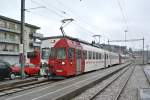 Be 4/4 123, B 207 (ex. 207 MOB) und Bt 222 bei Einfahrt in Palzieux, 14.01.2014.