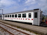 tpf - Personenwagen 2 Kl. B 215 ( Ex MOB ) im Bahnhof von Palézieux am 05.05.2016