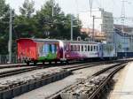 travys - Bunter Zug mit dem Triebwagen Be 4/4 5 und Salonwagen Ars 36 sowie dem Gepck/Fahrradwagen D 72 im Bahnhof von Yverdon les Bains am 24.09.2008