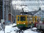 WAB - Einfahrender Zug BDeh 4/4  121 im Bahnhof Lauterbrunnen am 26.01.2013