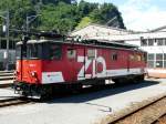 zb - E-Lok De 4/4 110 021-3 vor dem Depot der zb in Stansstad am 01.08.2010