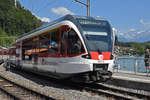 ABt 8 943-6 verlässt den Bahnhof Brienz.