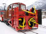 Die Zentralbahn Schneeschleuder Xrot mt 51 im Bf. MEIRINGEN, 02-02-2010