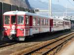 zb - Pendelzug mit Steuerwagen in 1 Kl. At 22-6 und 1 Wagen 2 Kl sowie ein Zahnradtriebwagen in Stansstad am 17.02.2008