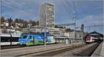 Voralpenexpress  nach Luzern VAE2574 mit der 456 096-7 an der Spitze in St.Gallen.