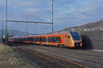 RABe 526 120 Traverso der SOB durchfährt den Bahnhof Gelterkinden.