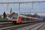 RABe 526 222 Traverso der SOB durchfährt den Bahnhof Rupperswil.