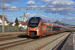 RABe 526 205 Traverso der SOB durchfährt den Bahnhof Rupperswil.