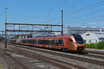 RABe 526 115 Traverso der SOB durchfährt den Bahnhof Rupperswil.