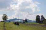 Re 4/4 mit Voralpenexpress zwischen ALtmatt und Biberbrugg (27.08.2008)