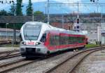 Flirt RABe 526 041-9 bei der Einfahrt in Bahnhof Wattwil am 06.08.10