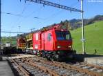 MPV 99 85 9131 006-0, einem Baufahrzeug fr den Fahrleitungsdienst bei der SOB am 5.11.2010 in Sattel-geri.