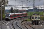 S40 nach Einsiedeln mit 526 058-3 und abgestellter BDe 4/4 058 in Samstagern.